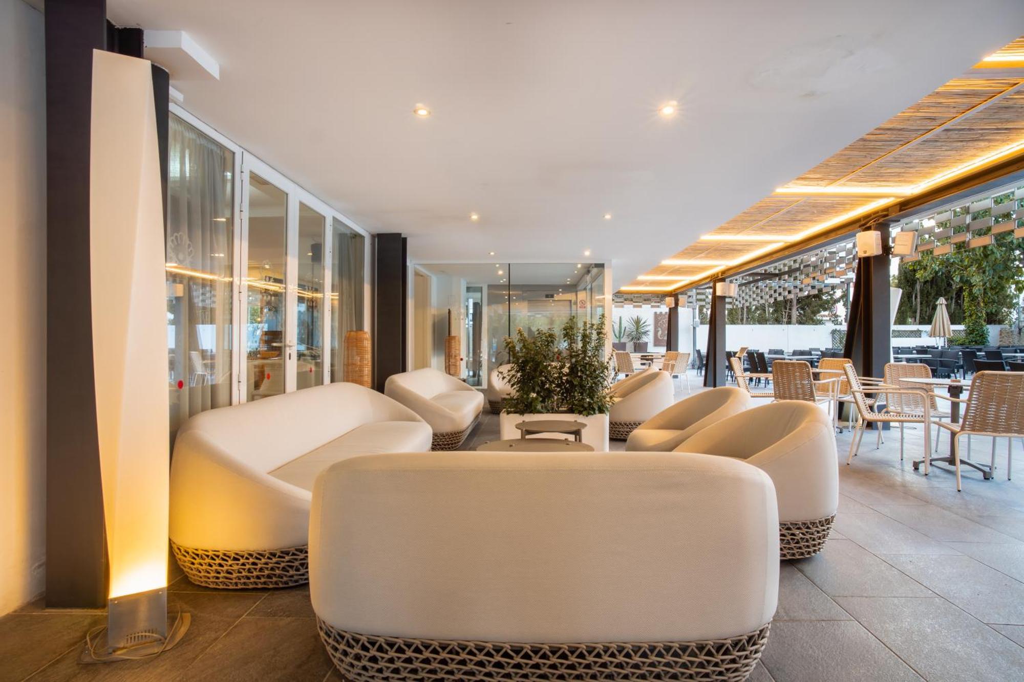 Bahia De Alcudia Hotel & Spa Port de Alcudia  Exterior photo